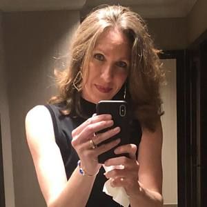 Meet your Posher, Alicia